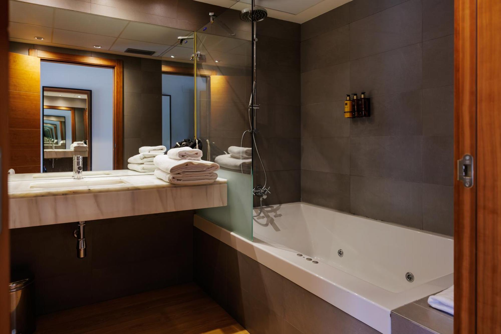 Hotel & Spa El Mirador De Ulzama Urritzola-Galain Eksteriør billede